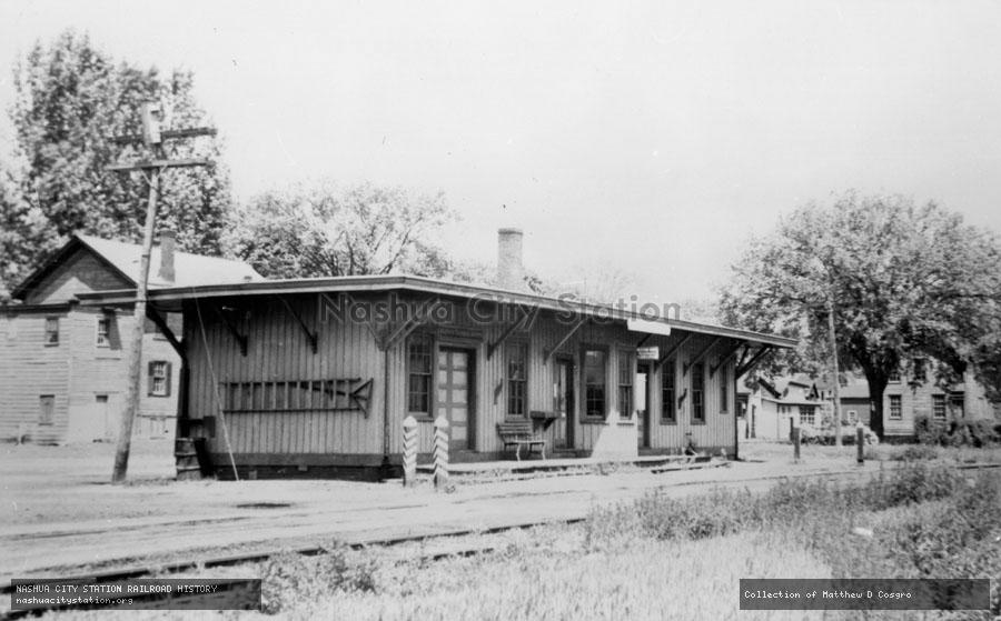 Postcard: Central New England Railroad Station, Pine Plains, New York